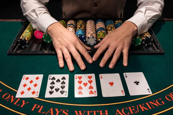Why Customer Service Matters When Comparing Casino Non AAMS Sites